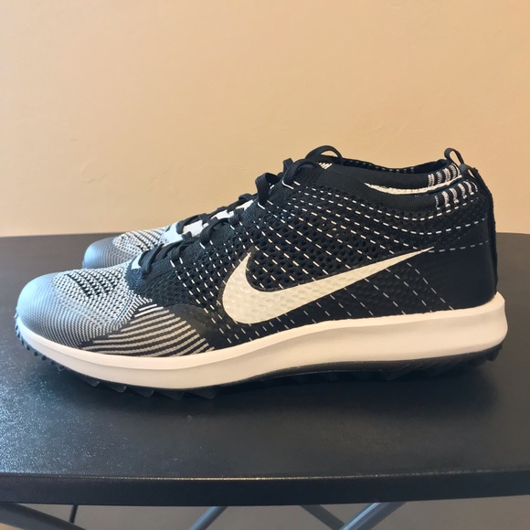 NEW Nike Flyknit Racer Golf Black White - Picture 6 of 8